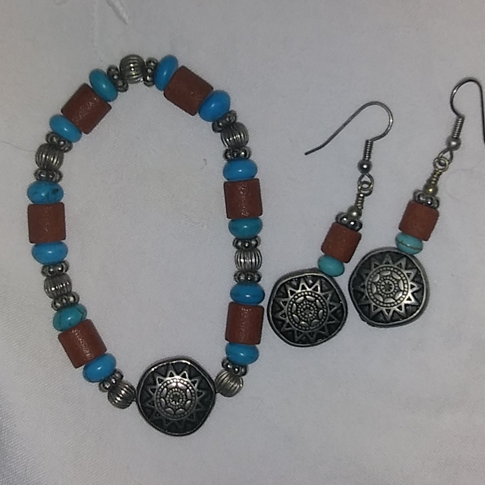 Bracelet /earrings set